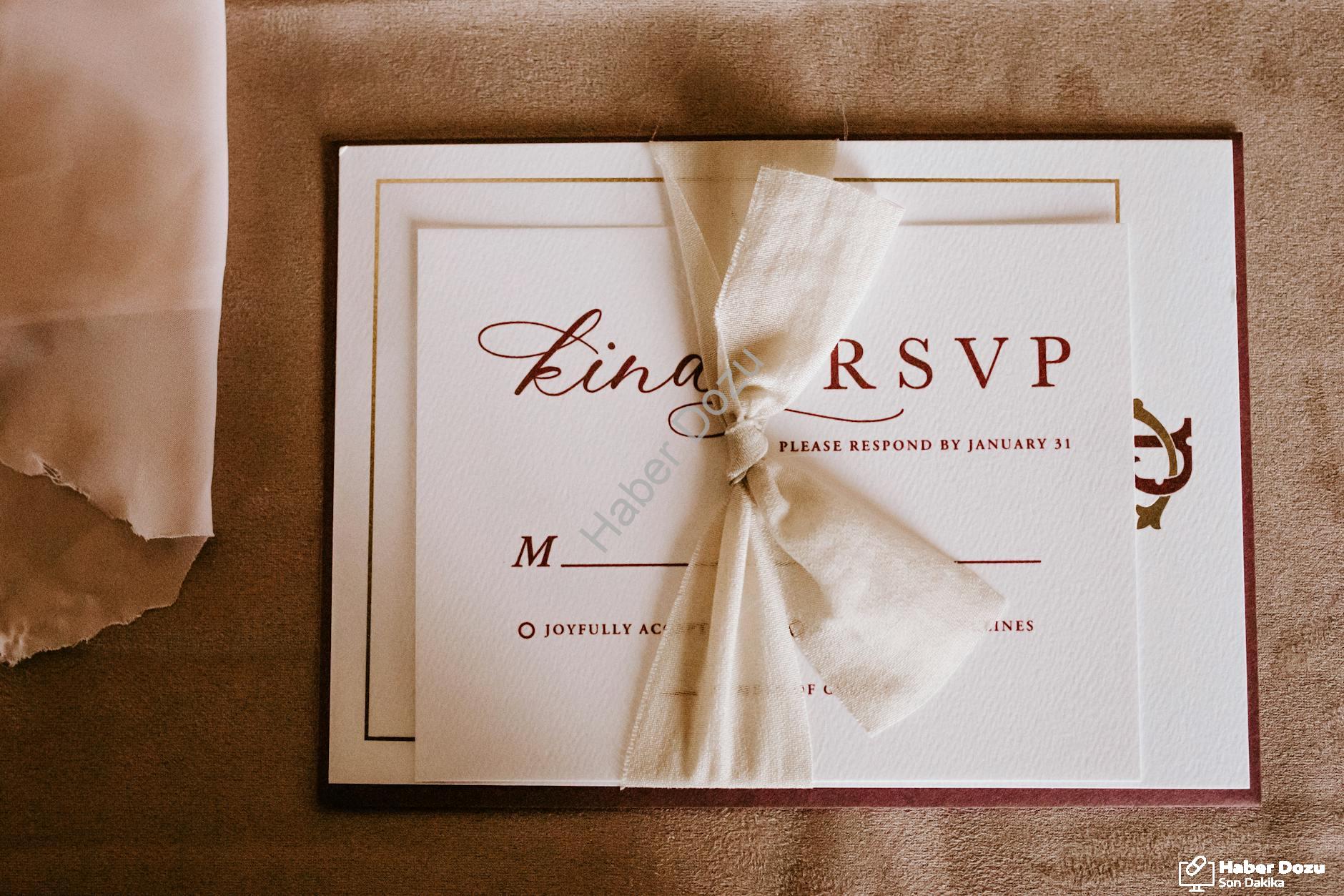 Davetiyenizle Göz Kamaştırın