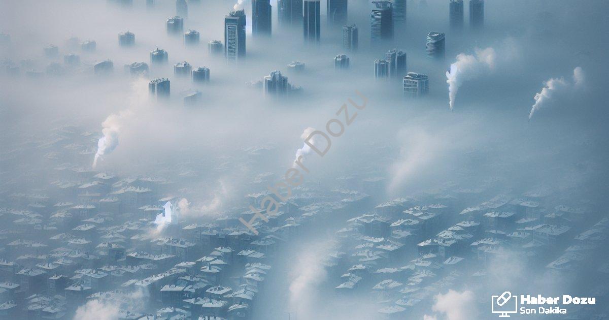 "Denizli'de Yoğun Sis Hayatı Felç Etti: Görüş Mesafesi 10 Metreye Düştü" başlıklı haber için fotorea
