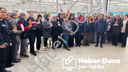 Kütahya Simav’da Jandarma Ekiplerinden Sera Çalışanı Kadınlara KADES Eğitimi